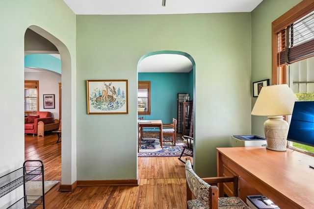 10604 Charles Road, Woodstock, IL 60098