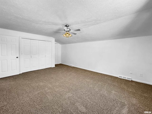 1521-1523 W DAYTONA Drive, Peoria, IL 61614