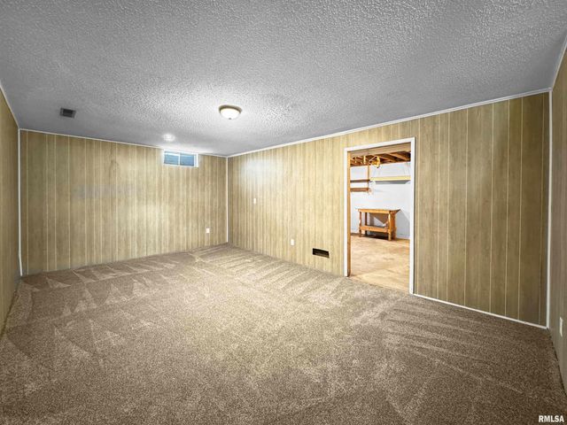 1521-1523 W DAYTONA Drive, Peoria, IL 61614