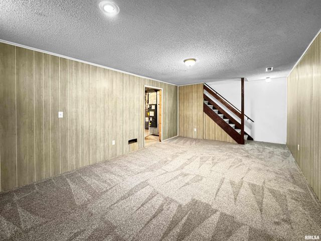 1521-1523 W DAYTONA Drive, Peoria, IL 61614