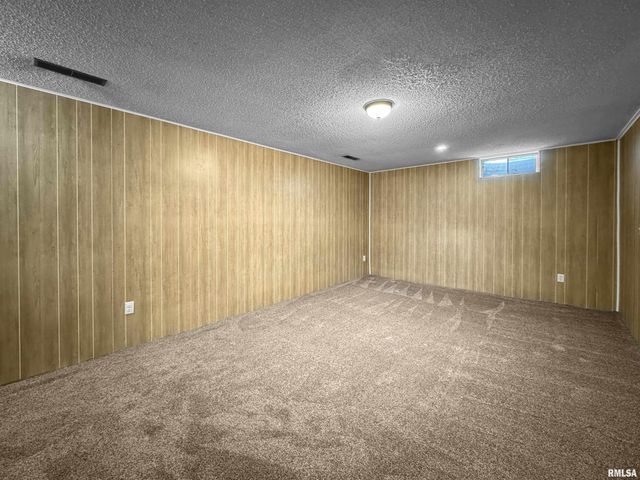 1521-1523 W DAYTONA Drive, Peoria, IL 61614