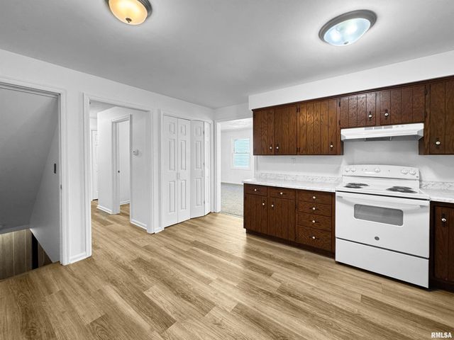 1521-1523 W DAYTONA Drive, Peoria, IL 61614