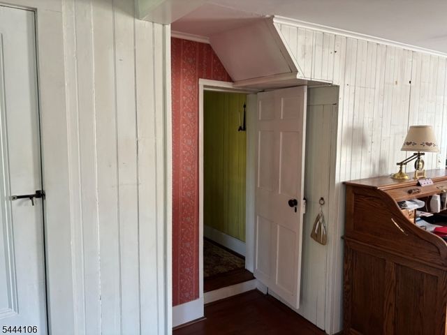 585 Meadow Rd, Bridgewater Twp., NJ 08807