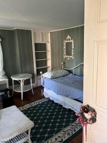 585 Meadow Rd, Bridgewater Twp., NJ 08807