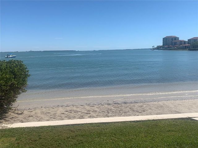 5700 ESCONDIDA BOULEVARD S 506, St Petersburg, FL 33715