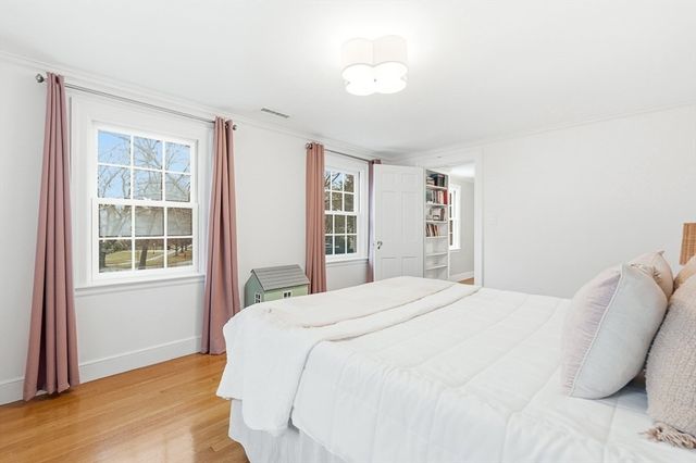 74 Wedgemere Avenue, Winchester, MA 01890