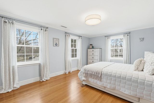 74 Wedgemere Avenue, Winchester, MA 01890