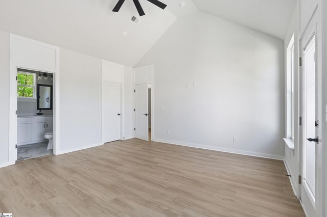 124 Lyman Avenue, Duncan, SC 29334