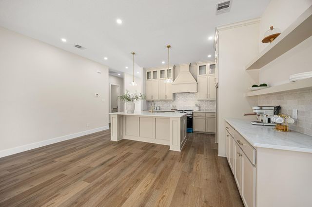 231 Road 5605, Cleveland, TX 77327