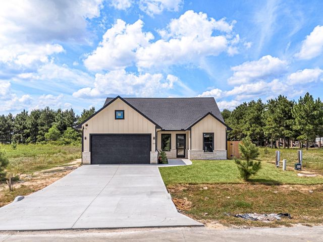 231 Road 5605, Cleveland, TX 77327