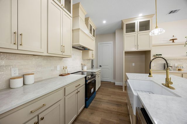 231 Road 5605, Cleveland, TX 77327