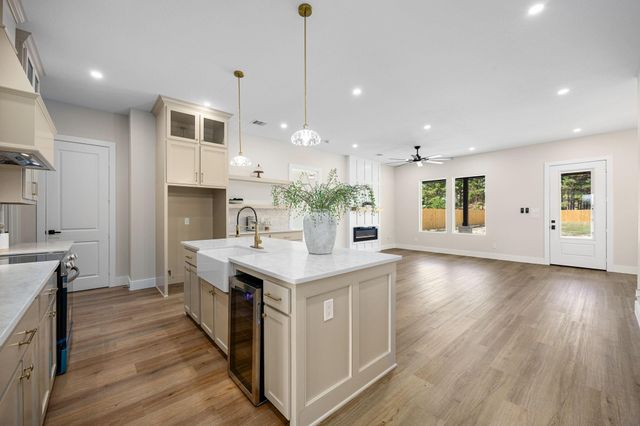 231 Road 5605, Cleveland, TX 77327