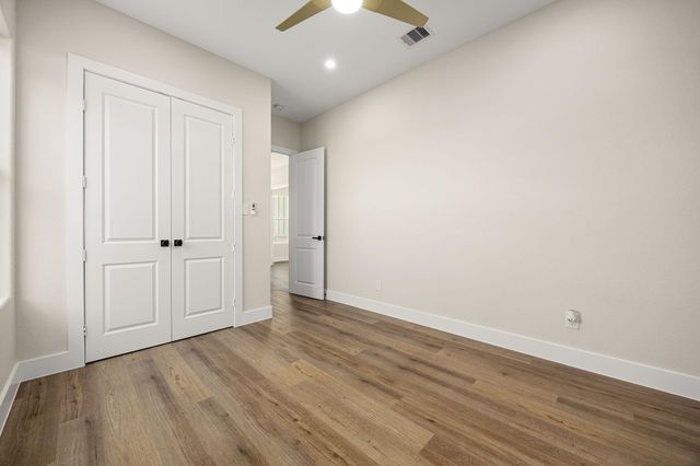 231 Road 5605, Cleveland, TX 77327