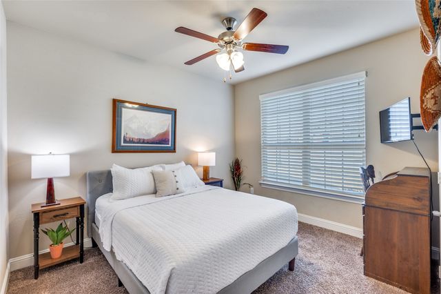 608 Woodridge Drive, Oak Point, TX 75068