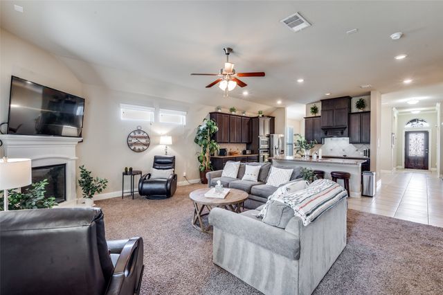 608 Woodridge Drive, Oak Point, TX 75068