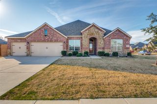 608 Woodridge Drive, Oak Point, TX 75068