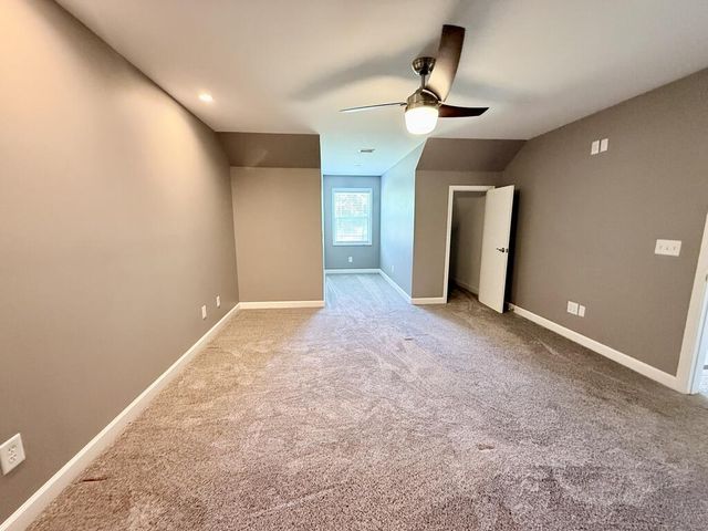 1798 National Rd, Dothan, AL 36301