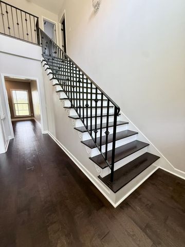 1798 National Rd, Dothan, AL 36301