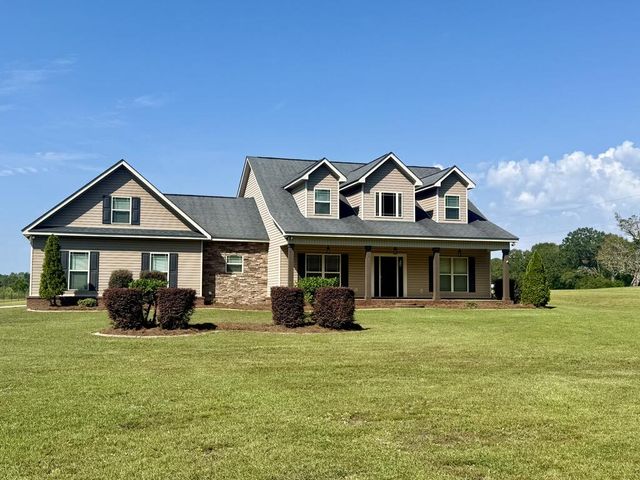 1798 National Rd, Dothan, AL 36301