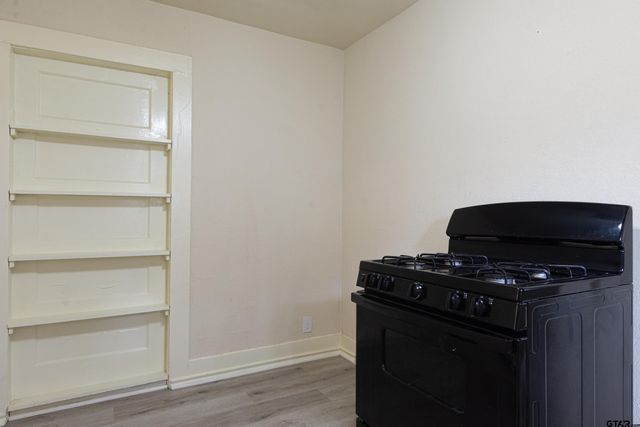 1118 E Houston St, Tyler, TX 75702
