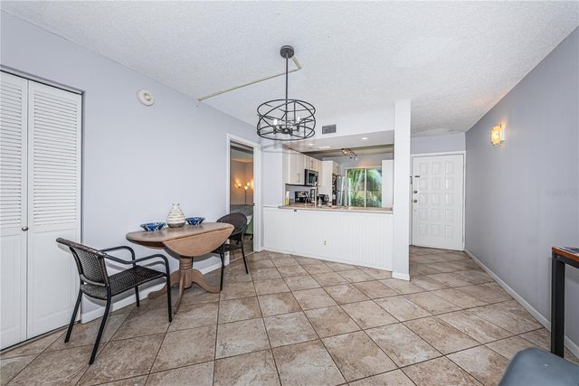 6269 PALMA DEL MAR BOULEVARD S 112, St Petersburg, FL 33715