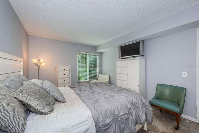 6269 PALMA DEL MAR BOULEVARD S 112, St Petersburg, FL 33715