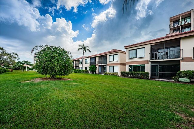 6269 PALMA DEL MAR BOULEVARD S 112, St Petersburg, FL 33715