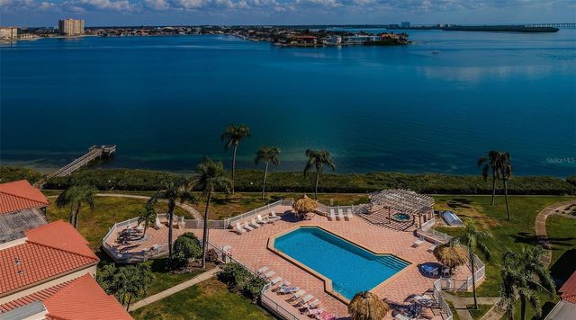 6269 PALMA DEL MAR BOULEVARD S 112, St Petersburg, FL 33715