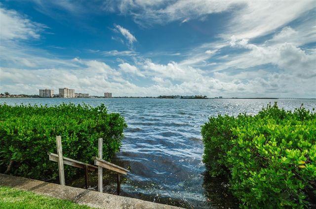 6269 PALMA DEL MAR BOULEVARD S 112, St Petersburg, FL 33715