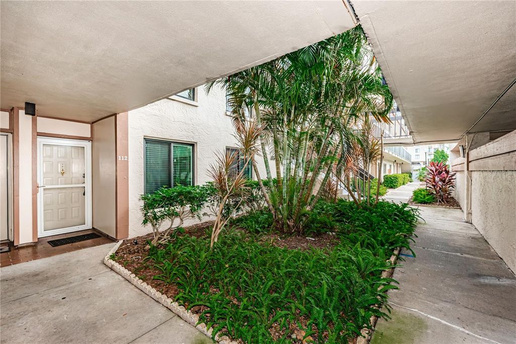 6269 PALMA DEL MAR BOULEVARD S 112, St Petersburg, FL 33715