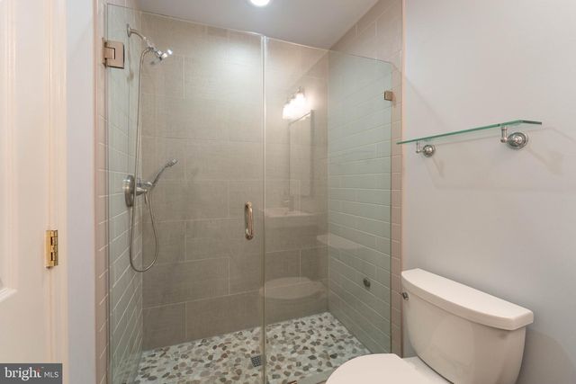 5237 JULE STAR DR, Centreville, VA 20120