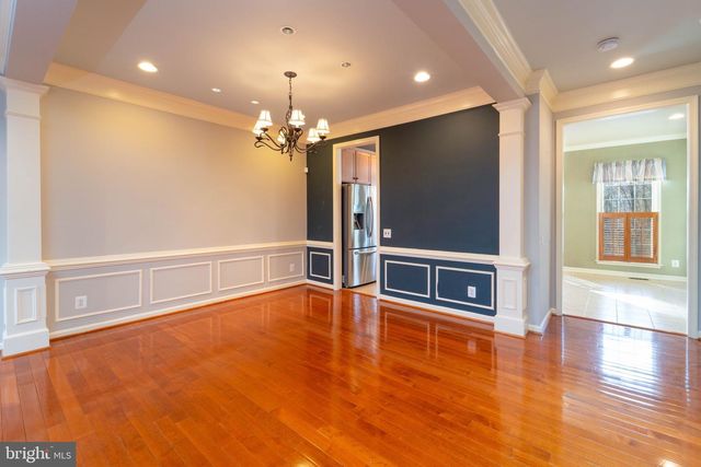 5237 JULE STAR DR, Centreville, VA 20120