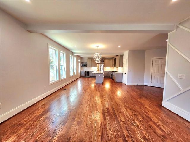 1112 Shepherds Lane, Atlanta, GA 30324