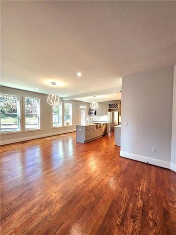 1112 Shepherds Lane, Atlanta, GA 30324