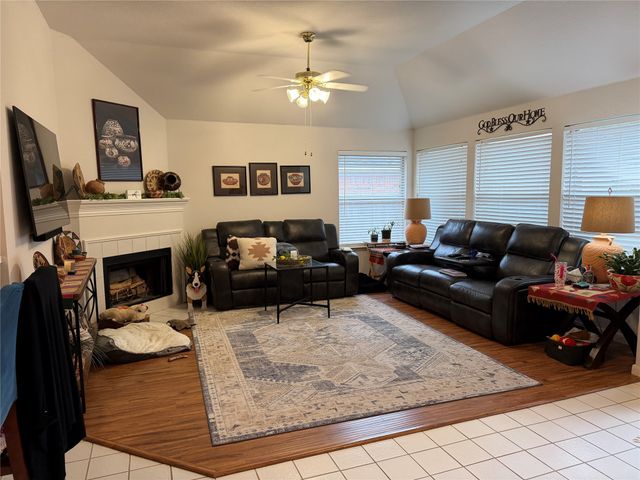 1224 Tanner Drive, Lewisville, TX 75077