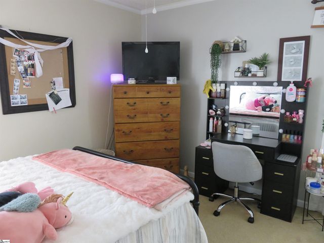 224 Riverrun Drive, Spartanburg, SC 29303