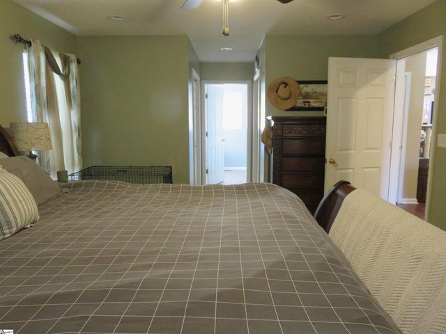 224 Riverrun Drive, Spartanburg, SC 29303