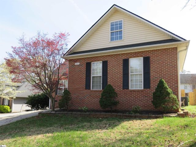 224 Riverrun Drive, Spartanburg, SC 29303