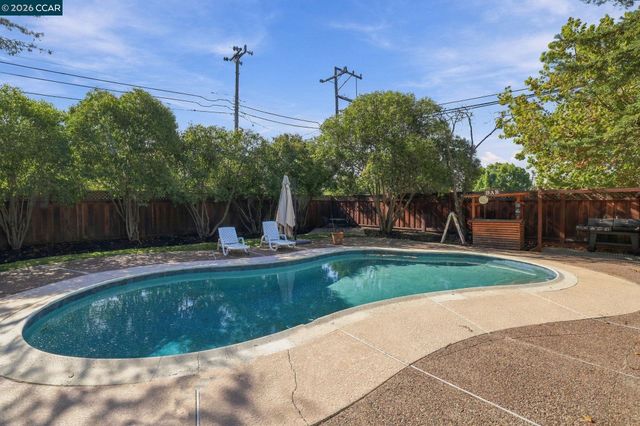 3500 Monterey Court, Concord, CA 94519