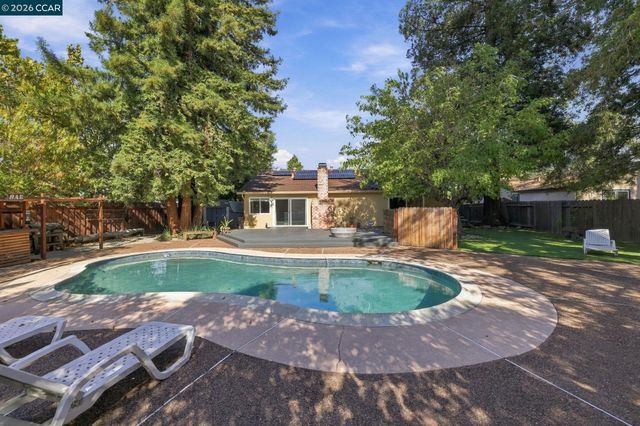 3500 Monterey Court, Concord, CA 94519