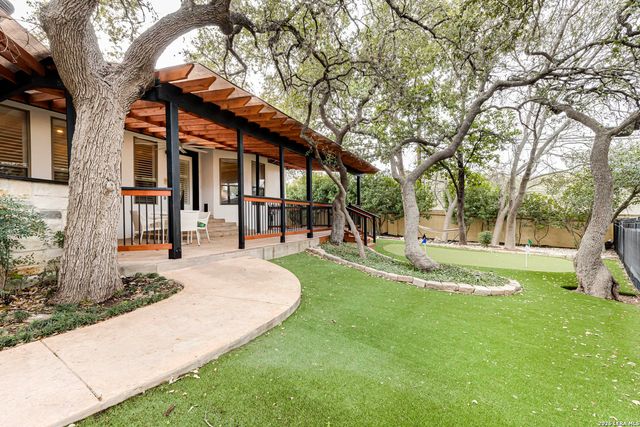 18930 Calle Cierra, San Antonio, TX 78258