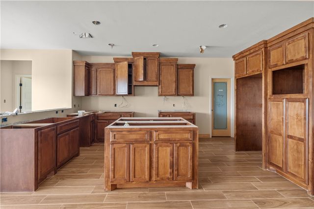 1525 Daenerys, Corpus Christi, TX 78415