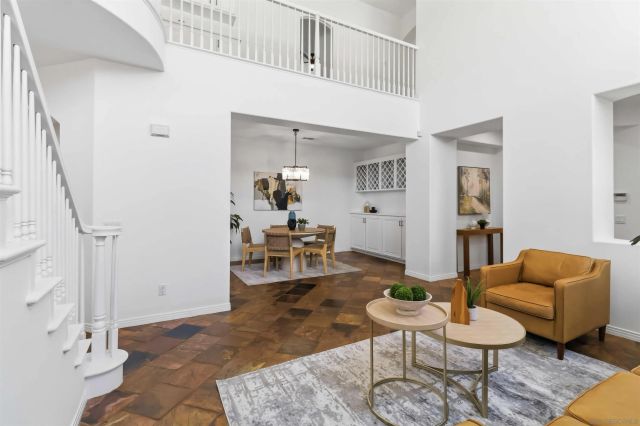 3255 Rancho Companero, Carlsbad, CA 92009