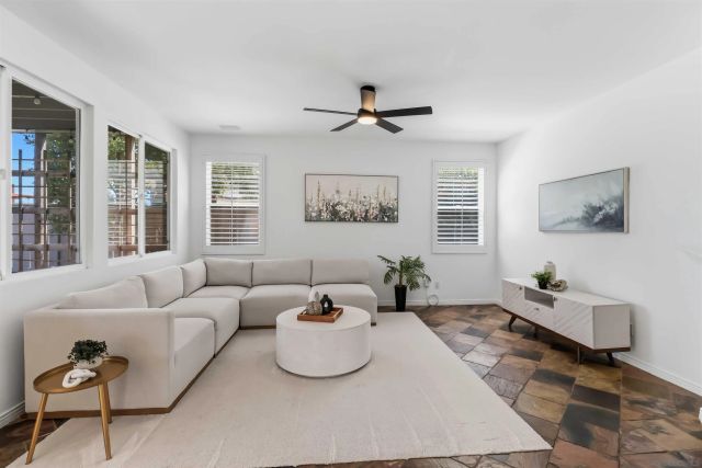 3255 Rancho Companero, Carlsbad, CA 92009