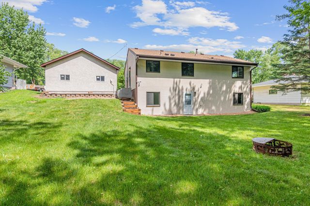 2593 Germain Street N, Maplewood, MN 55109