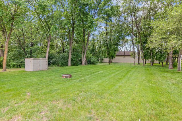 2593 Germain Street N, Maplewood, MN 55109