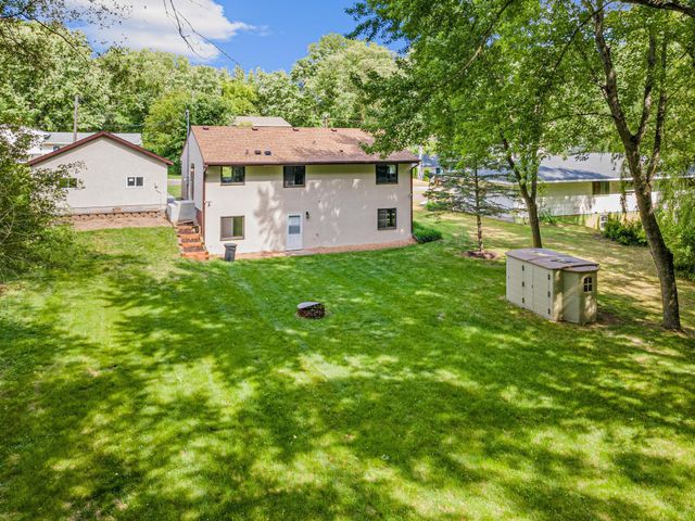 2593 Germain Street N, Maplewood, MN 55109