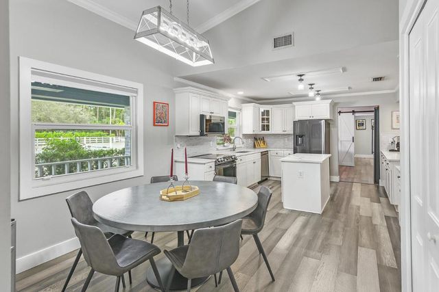 1401 Pelham Road, Wellington, FL 33414