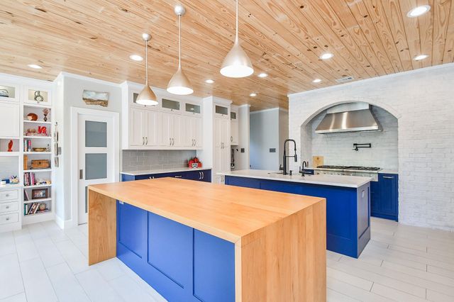 7106 Habersham Avenue, Sugar Land, TX 77479