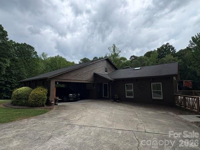 214 Fallingwood Circle, Gastonia, NC 28056